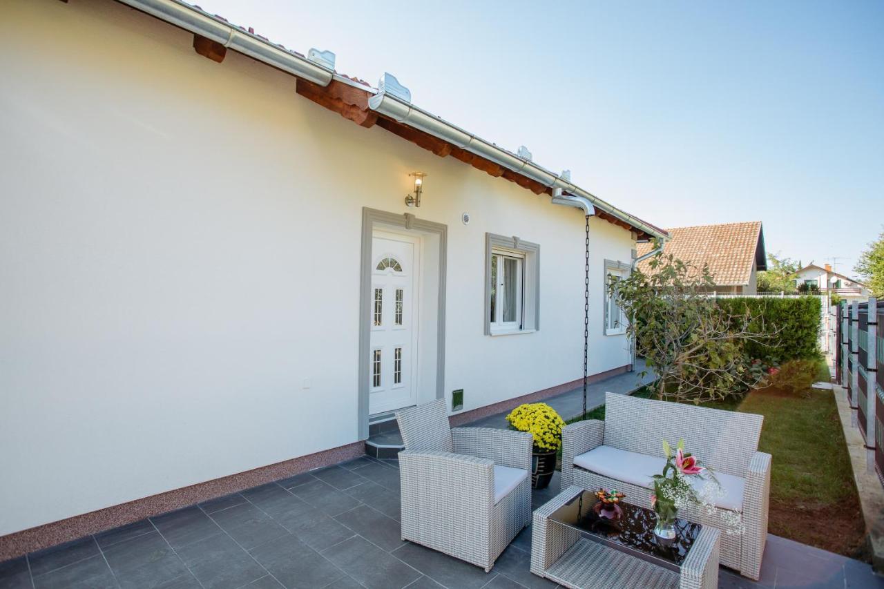 Apartmani Mikic Palić Exterior foto